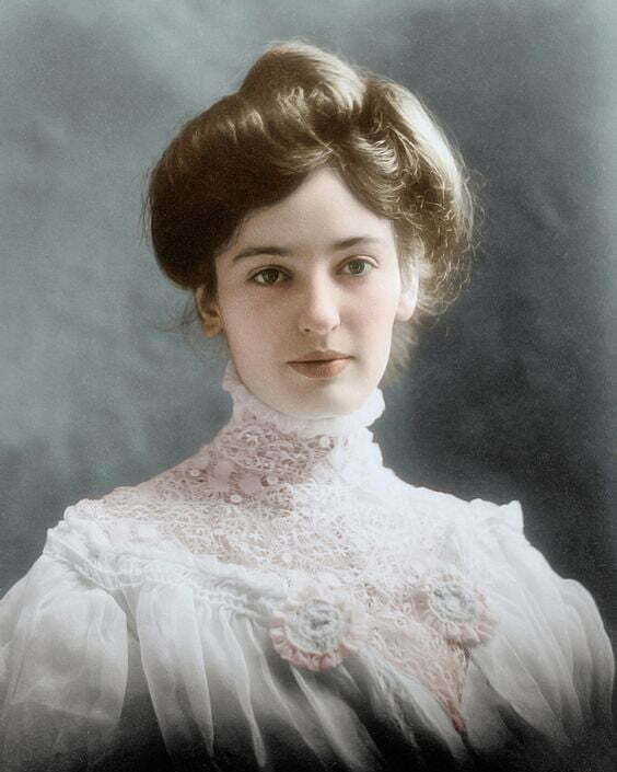 Victorian-style-makeup Victorian style makeup