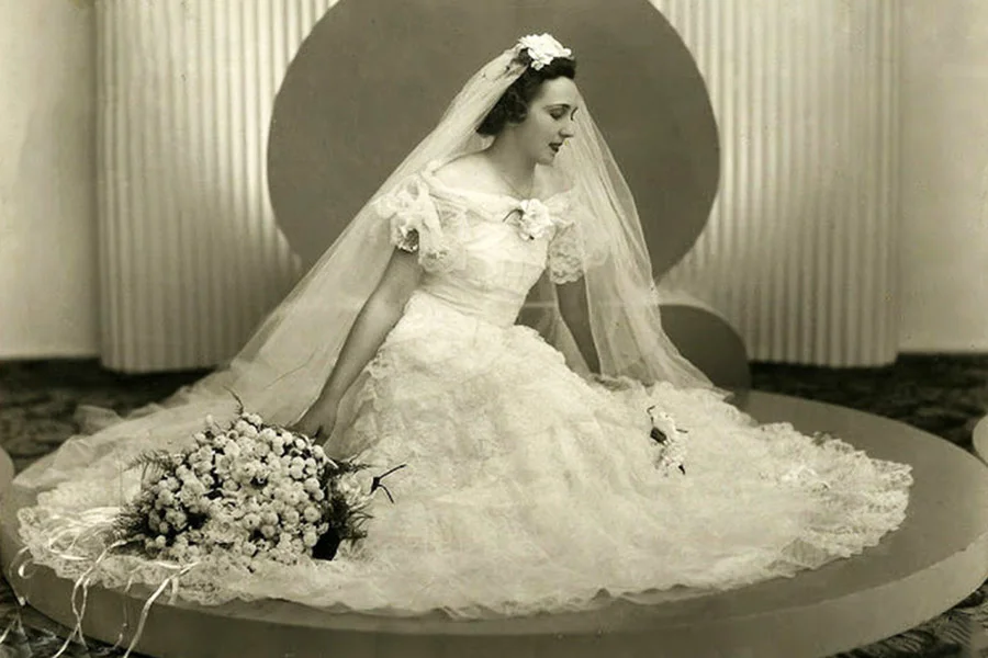 1930s Art Deco Cutout Silk Lamé Bridal Gown [xs/sm] – Demetra Vintage