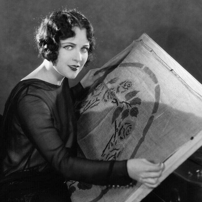 1920s black dress
