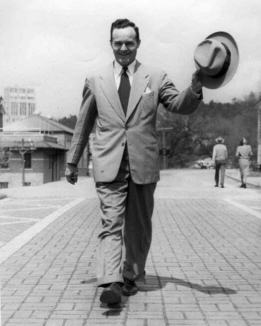 1940s-men's-hat-2 1940s men's fashion
