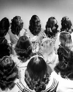 5 Easy Vintage 1950s Back To School Hairstyles Vintage Retro