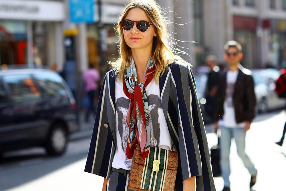 How To Style a Vintage Scarf