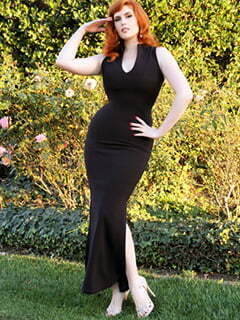 ELIZABETH MAXI DRESS IN BLACK BY ELIZABETH TAYLOR