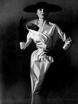 Vintage Outfit Ideas – Satin Dresses