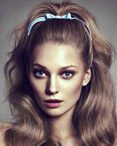 60s Hairstyles For Women's Long Hair To Look Iconic - Vintage-Retro 60s Hairstyles For Women's Long Hair To Look Iconic - Vintage-Retro