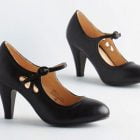 1920s-mary-jane-shoes 1920s-mary-jane-shoes