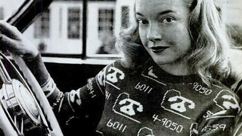 Novelty sweaters 1940s