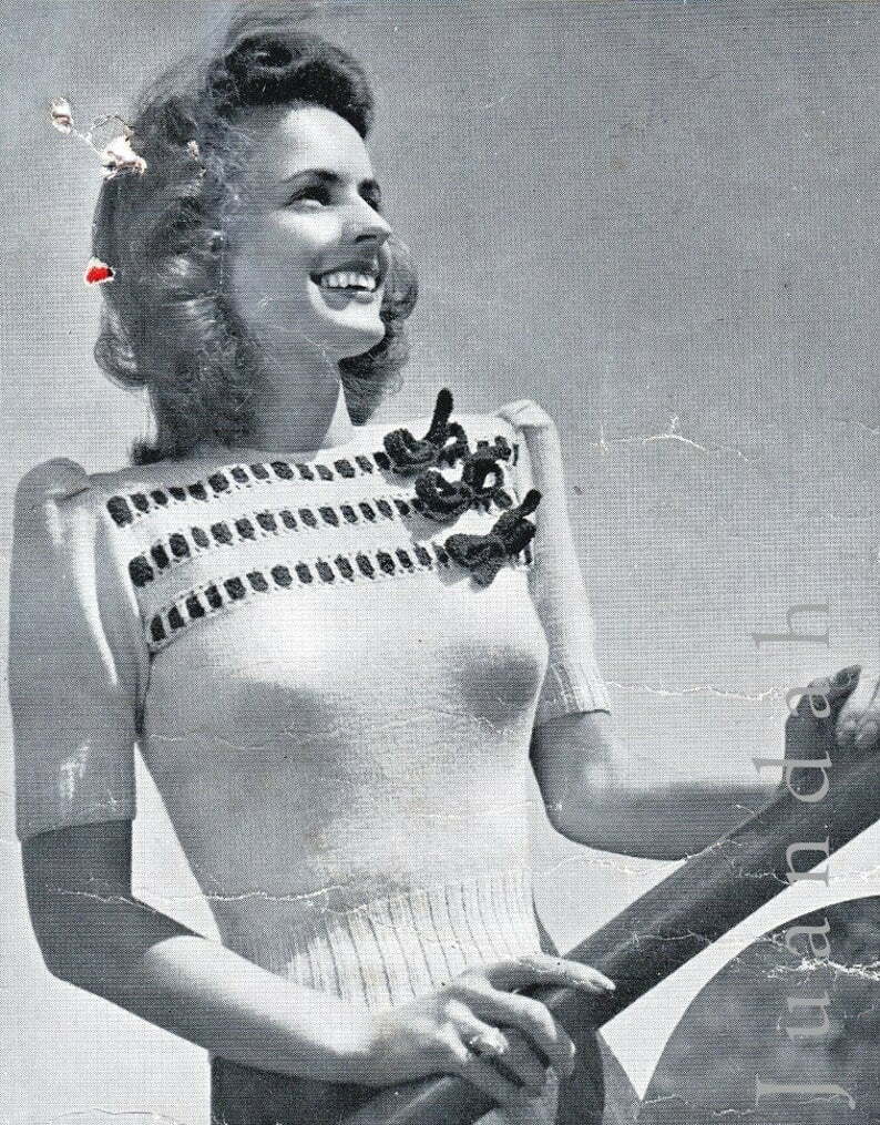 PDF book of family knitting patterns 21 patterns men's image 0