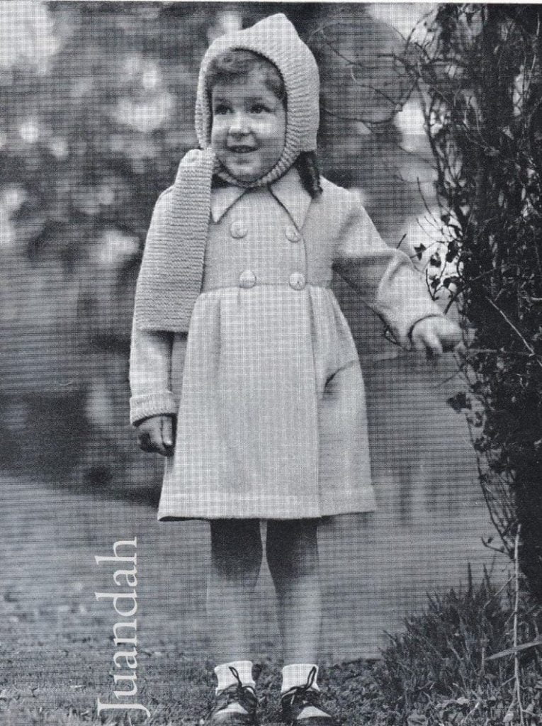 Book of vintage 1940s pre-school knitting patterns PDF image 0