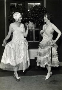 1920s-Robe-De-Style-dress