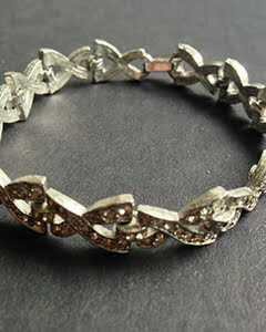 CLASP BRACELET