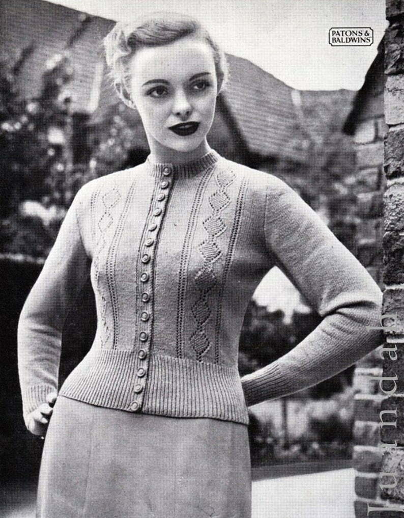 Vintage women's tops 1940s knitting patterns 8 PDF image 0