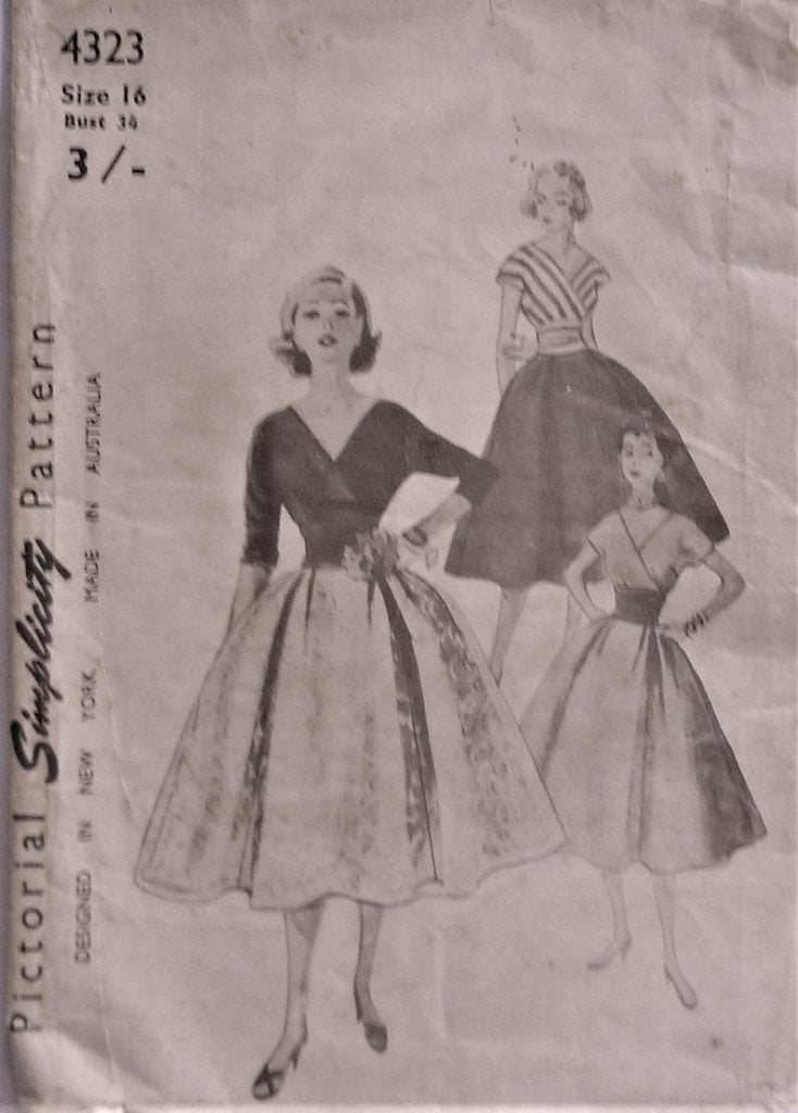 Simplicity 4323 extremely rare original sewing pattern 1950s image 0