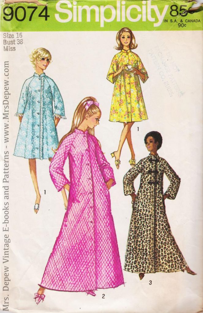 Vintage Sewing Pattern 38 Bust 1970s Ladies' Robe in image 0