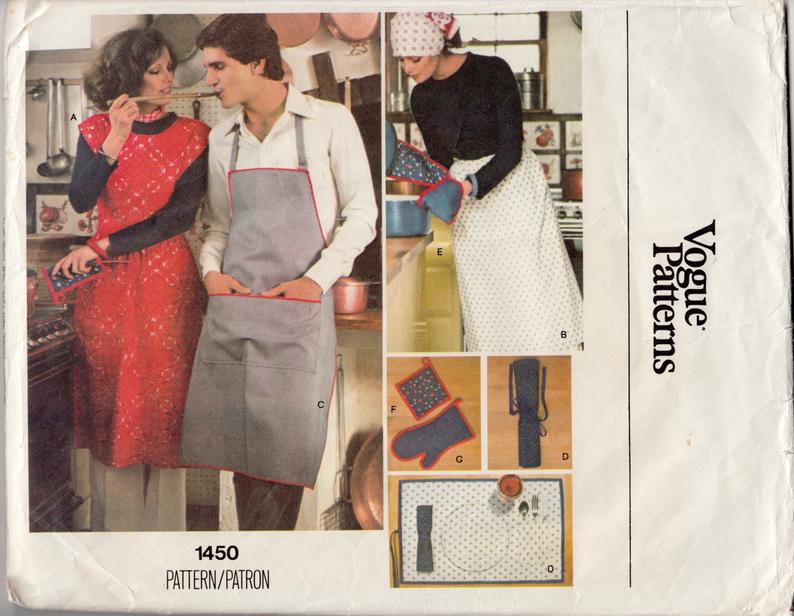 Vintage Sewing Pattern Vogue 1450 Accessories and Aprons Size image 0