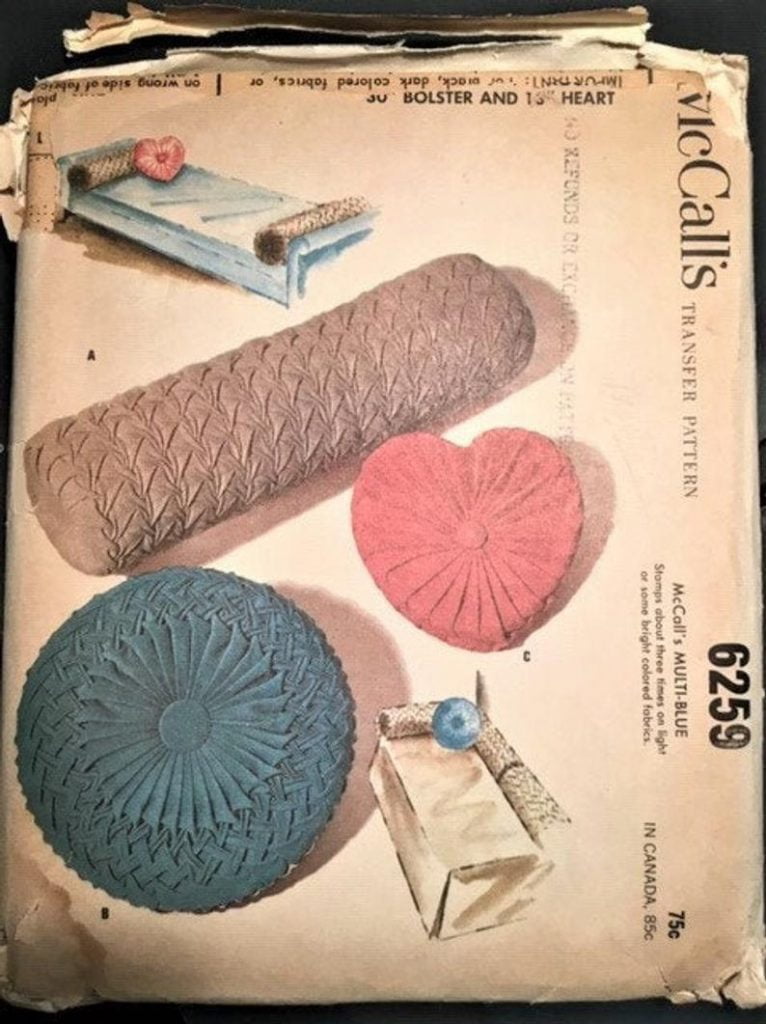 Vintage Smocked Pillows Pattern  McCalls 6259 image 0