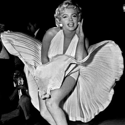 Memorable Vintage Fashion Moments on Films