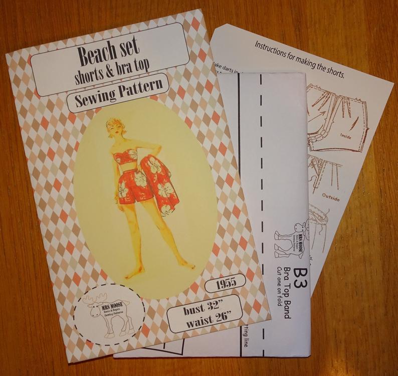 Repro vintage 1955 Beach Shorts & bra top set SEWING PATTERN image 0